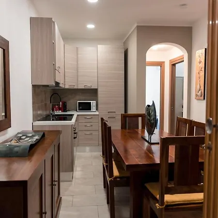 דירה Casa Dei Nonni אולביה