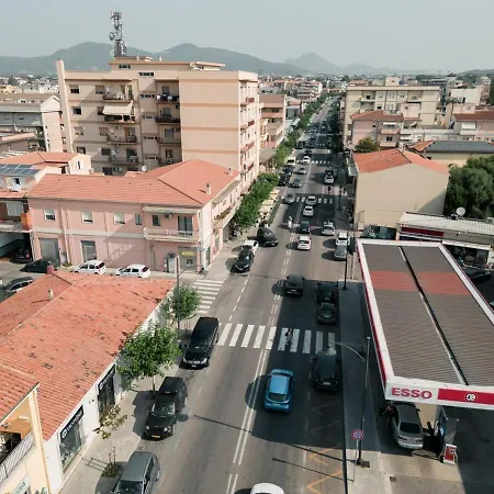 Casa Dei Nonni דירה אולביה